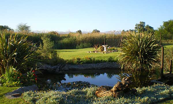 Endless views to the Swartberg | Yotclub B&B